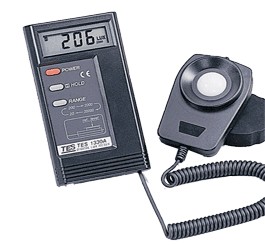TES-1330A/1332A/1334A ��(sh��)��ʽ�ն�Ӌ(j��)